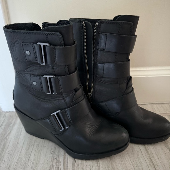 Sorel Winter WATERPROOF Leather Wedge Boots 7.5 - Picture 1 of 10